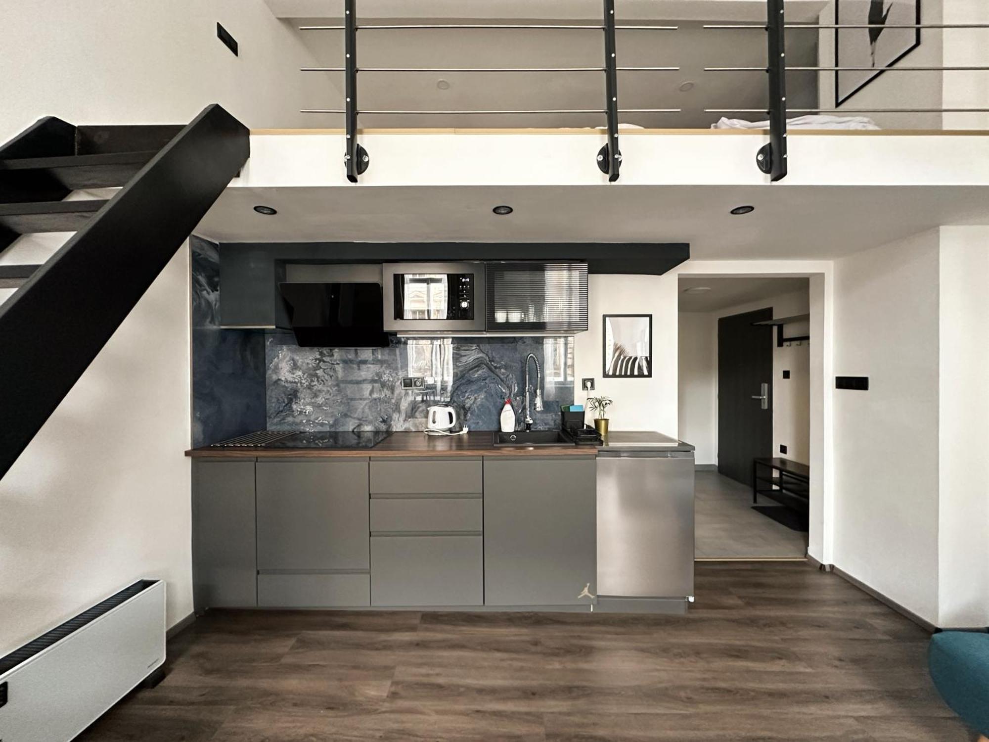 Contemporary Jindrisska Apartment Praga Exterior foto